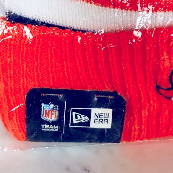 New Era NFL Denver Broncos Orange Beanie Men’s Hat One Size Fits Most - Picture 3 of 4